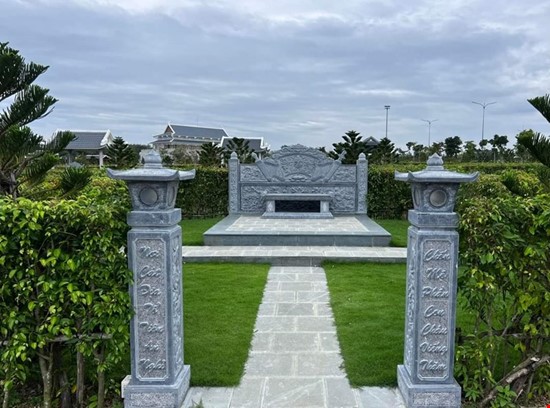 Hoa viên nghĩa  trang Sala garden cần bán mộ gia tộc 48m2 vị trí đẹp , trung tâm đền trình sau