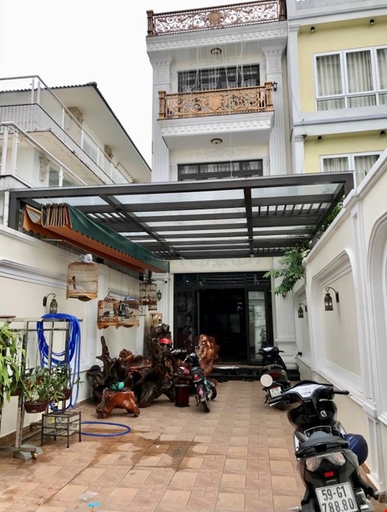 Bán Nhà mặt tiền đường ngay Phạm Văn Đồng, P. Linh Đông, Diện tích 153m², Giá 11 Tỷ